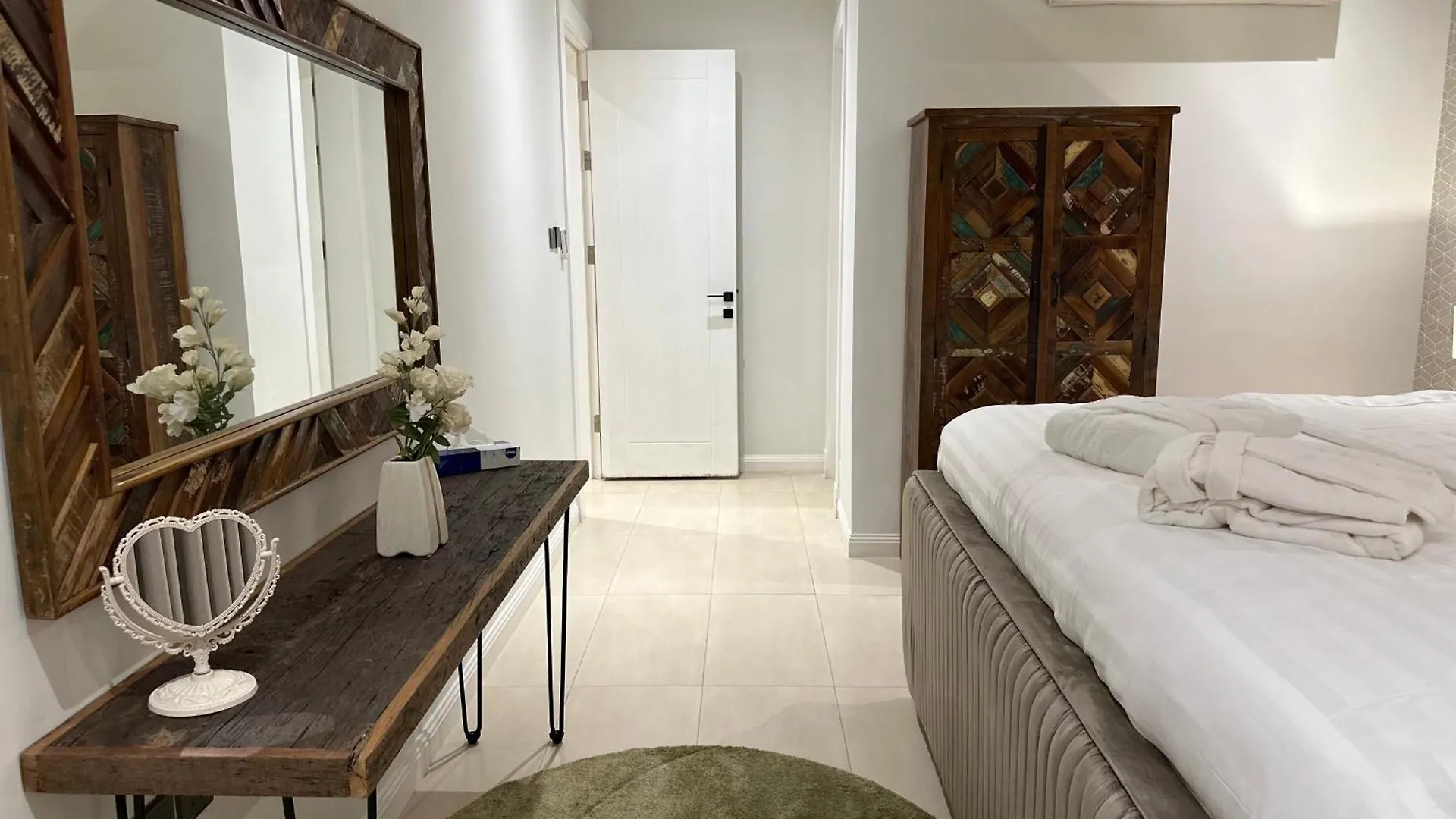 شقة فاخرة بأسلوب فندقي و جلسة ريفية بدخول ذاتي Riyadh Apartment